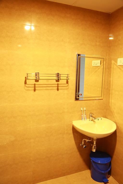 Hotel Shridevi Park Chennai Ngoại thất bức ảnh