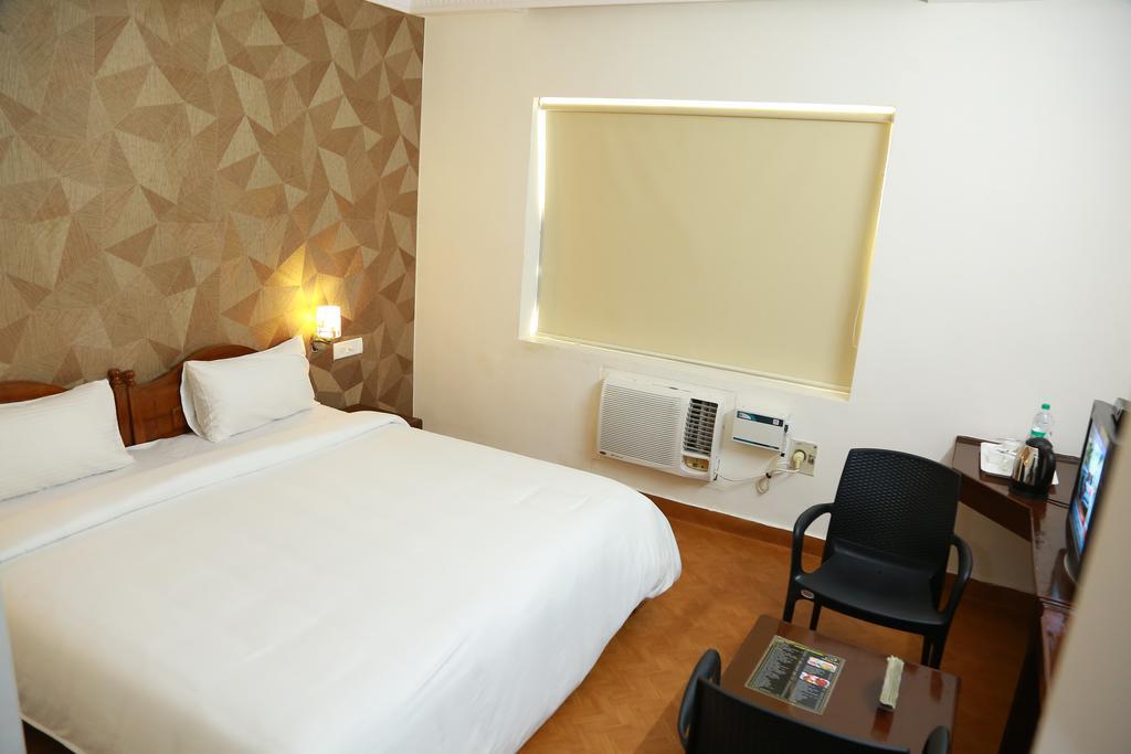 Hotel Shridevi Park Chennai Ngoại thất bức ảnh